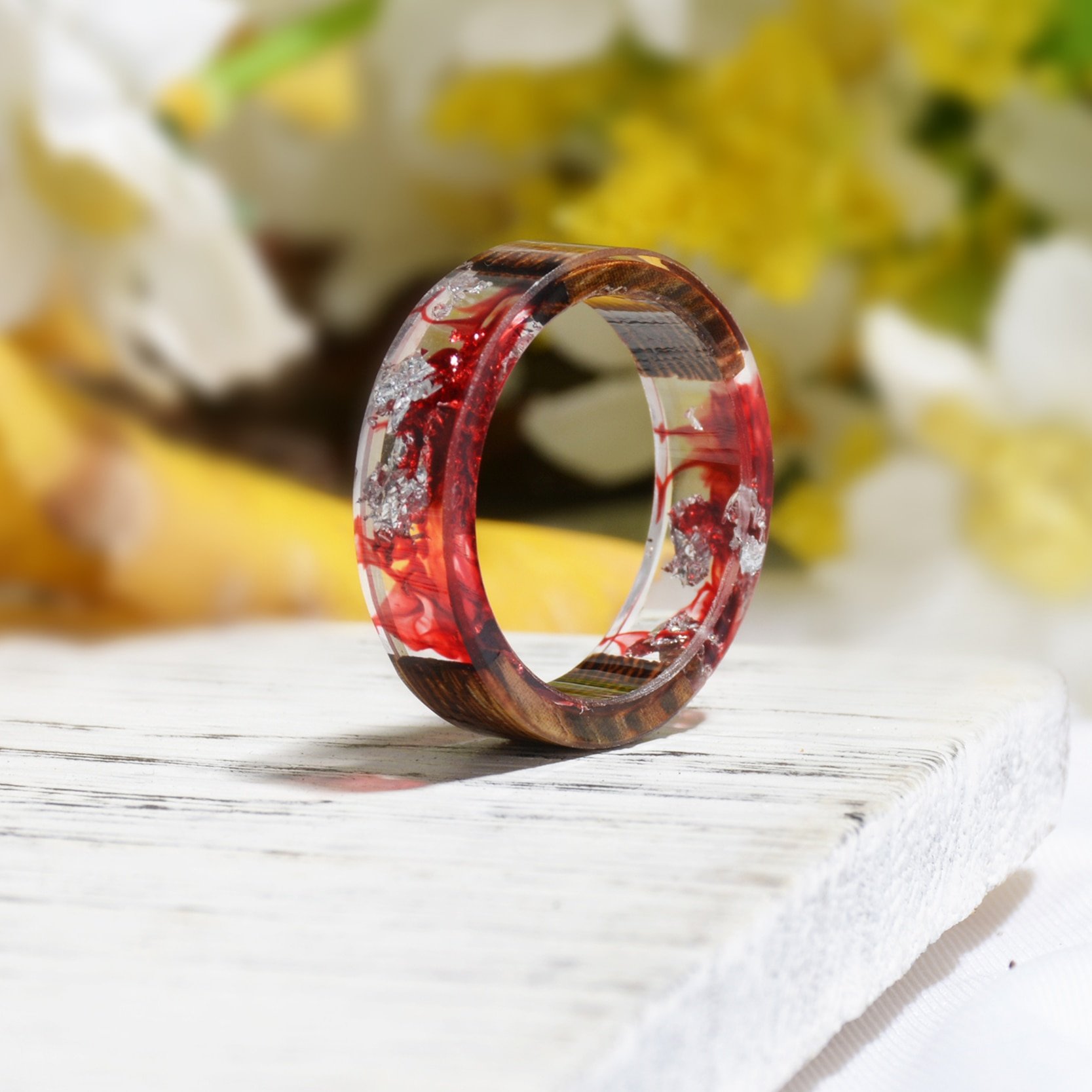 Clear Rings With Flowers Inside 2025