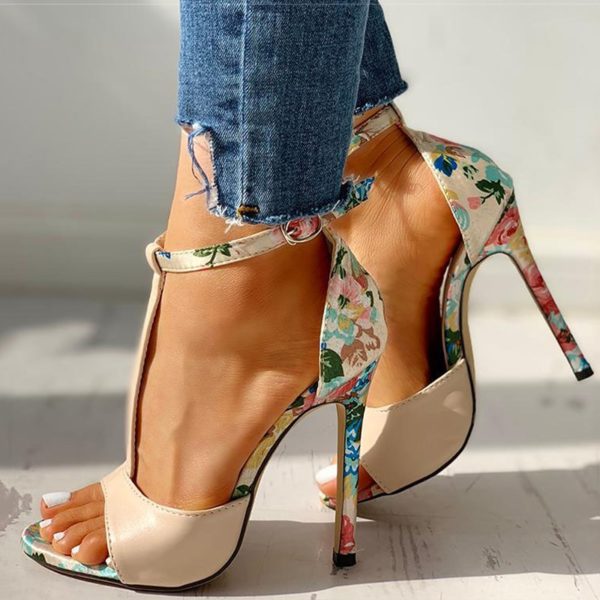 Women Sandals TStrap High Heels Sandals Chaus