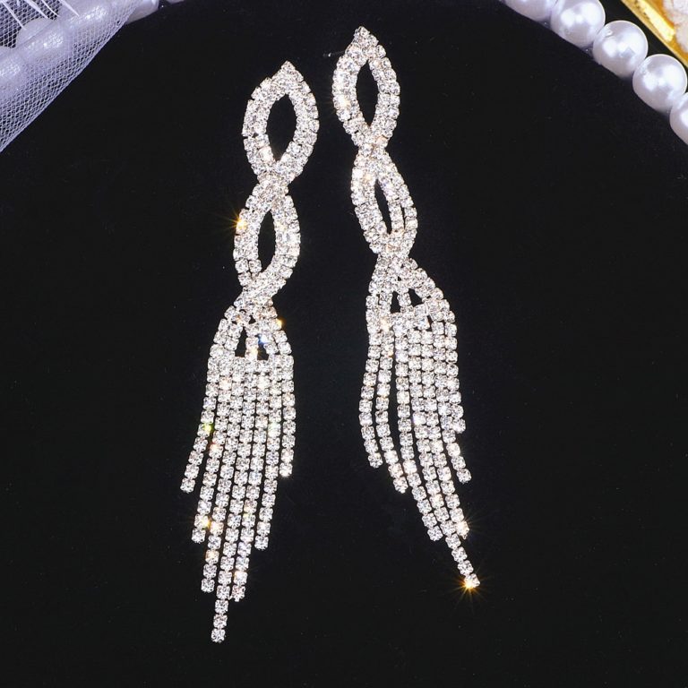 XIYANIKE 2018 Fashion Drop Tassel Earrings For Women Vintage Charm Tassel Long D
