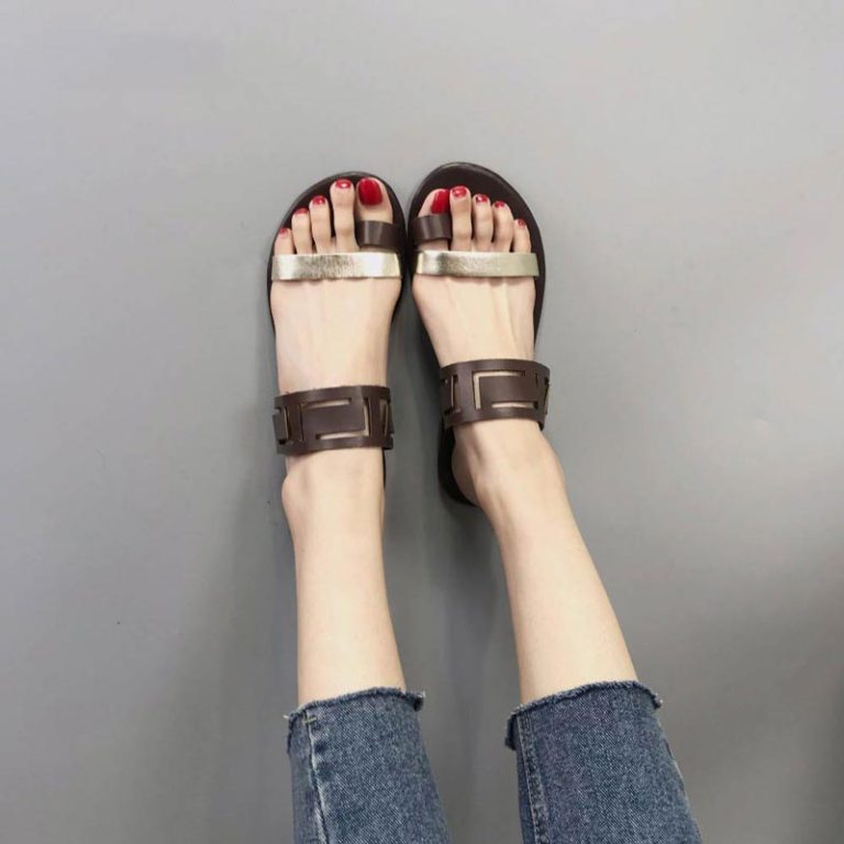 Slippers female summer shoe , 2021 new solid beach flats sandals ...